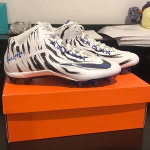 Nike football cleats men’s 9.5